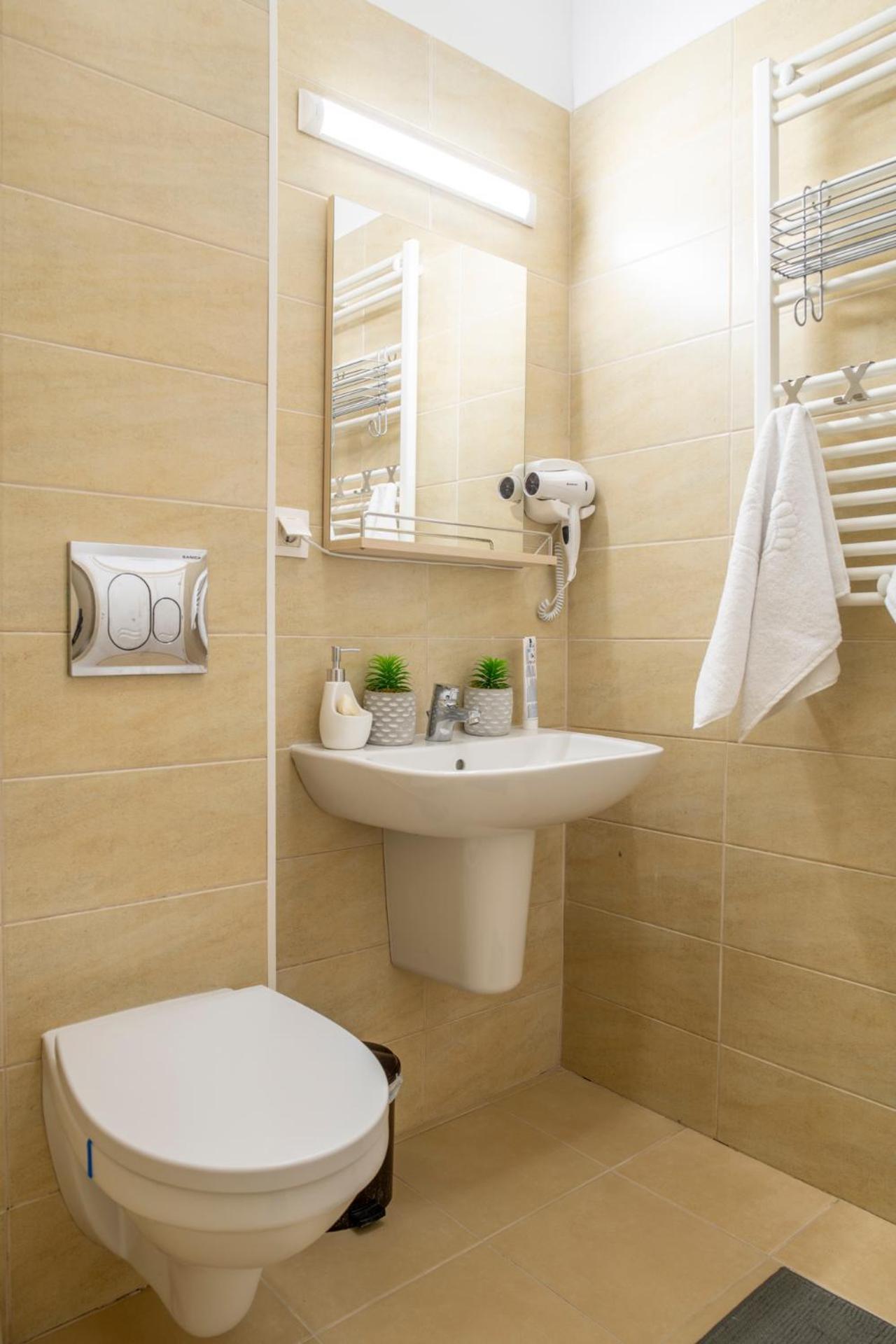 Gvitown Central Apartment Bükreş Dış mekan fotoğraf
